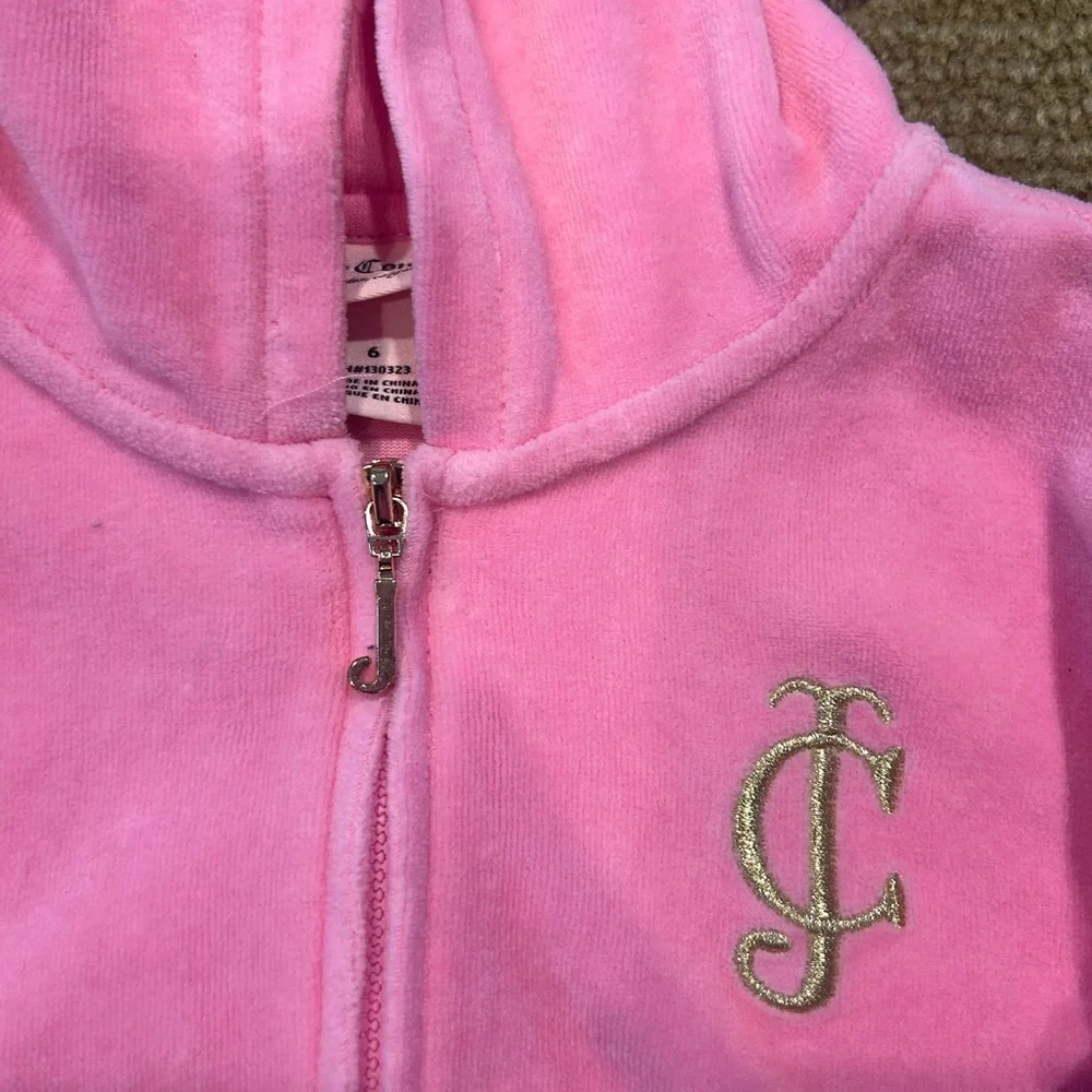 Juicy Couture Pink Y2K Velour Zip Up Jacket Hoodie Sweatshirt Girls Kids Size 6
